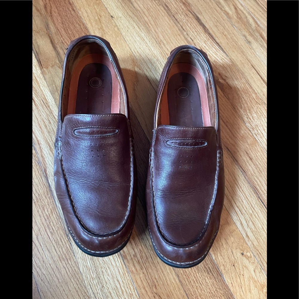 Men’s Clark’s leather shoes size 12 W